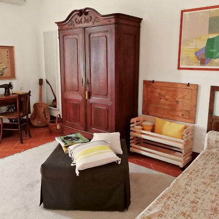 Il Montelletto Bed and Breakfast Santa Luce Exteriör bild