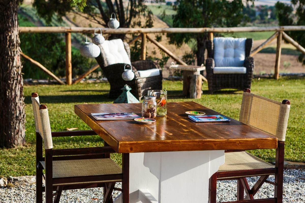 Il Montelletto Bed and Breakfast Santa Luce Exteriör bild